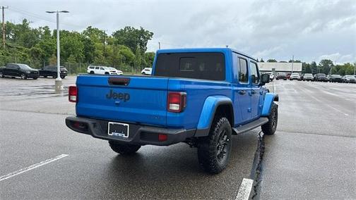 2025 Jeep Gladiator Sport