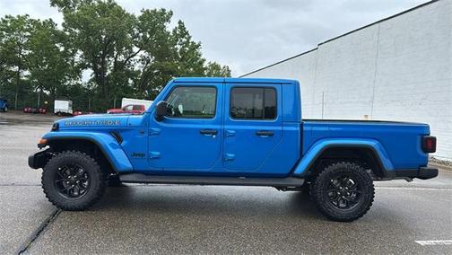 2025 Jeep Gladiator Sport