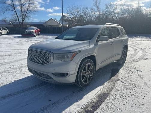 2019 GMC Acadia Denali