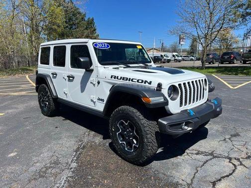 Bright White Clearcoat 2023 Jeep Wrangler 4xe Rubicon