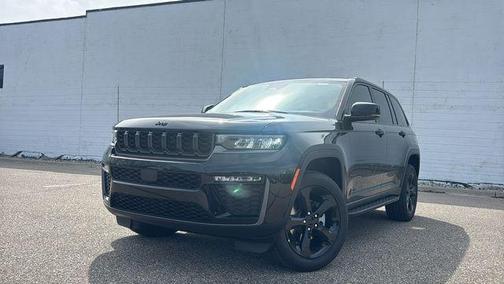 Diamond Black 2026 Jeep Grand Cherokee Limited