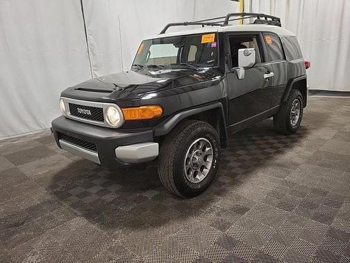 2013 Toyota FJ Cruiser Base