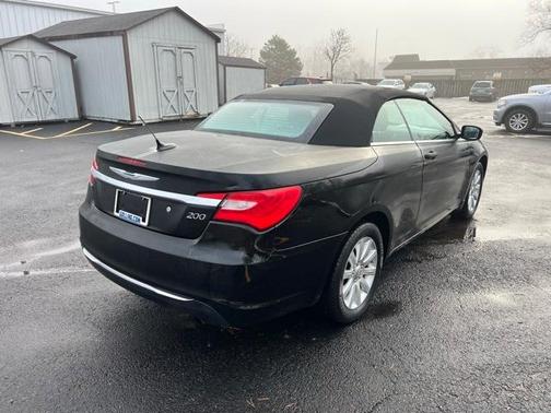 2011 Chrysler 200 Touring