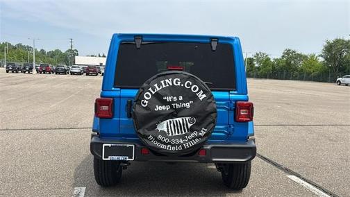 2025 Jeep Wrangler Sahara