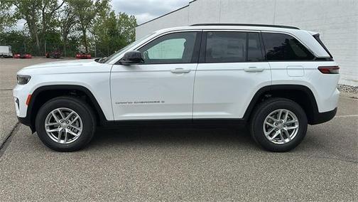 2025 Jeep Grand Cherokee Laredo X