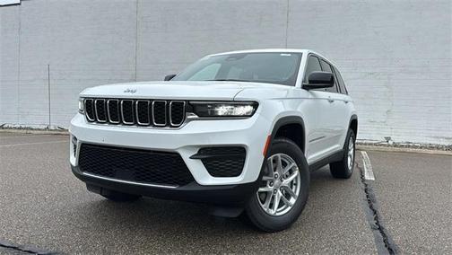 2025 Jeep Grand Cherokee Laredo X