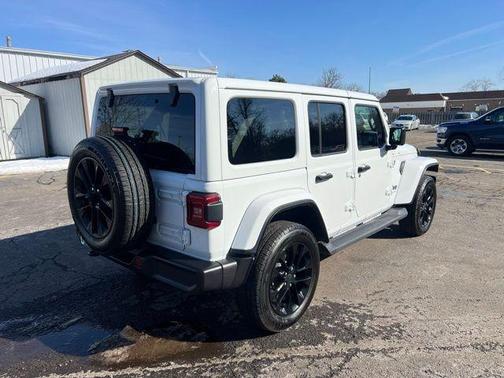 2025 Jeep Wrangler 4xe Sahara