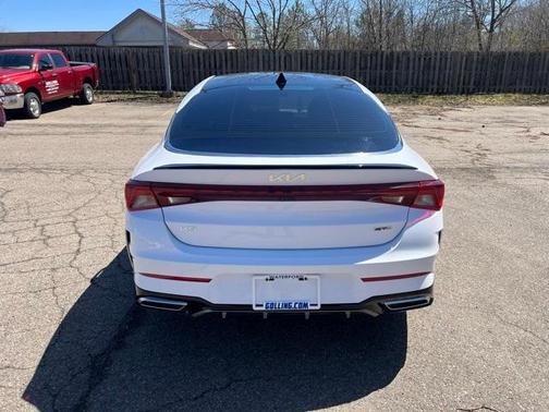 2023 Kia K5 GT-Line
