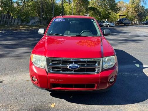2010 Ford Escape XLT