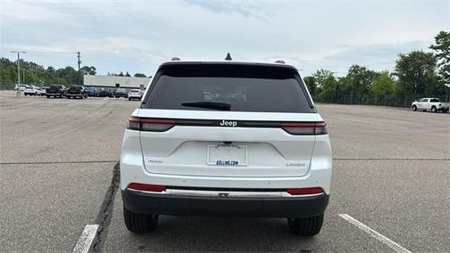 2025 Jeep Grand Cherokee Laredo X