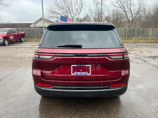 2023 Jeep Grand Cherokee Altitude