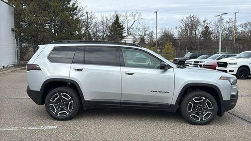 Silver Zynith Clearcoat 2026 Jeep Cherokee LAREDO/LIMITED