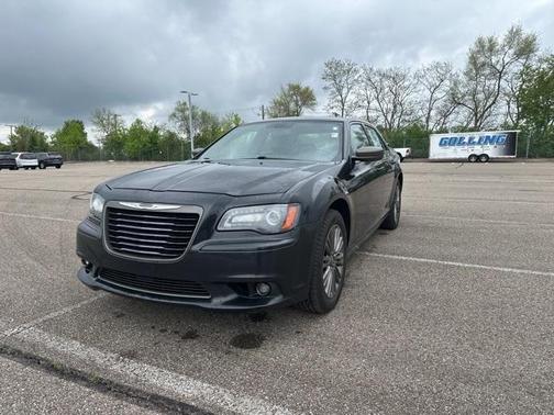 2014 Chrysler 300C John Varvatos Luxury