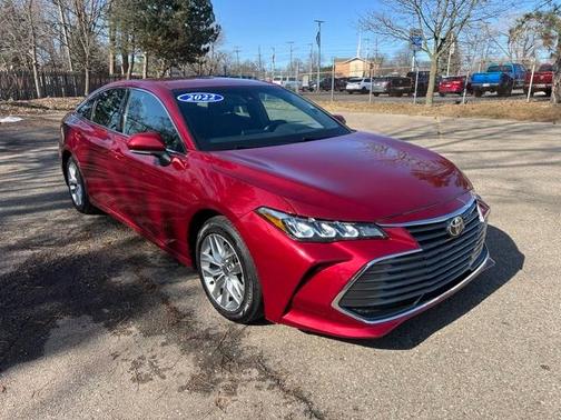 2022 Toyota Avalon XLE