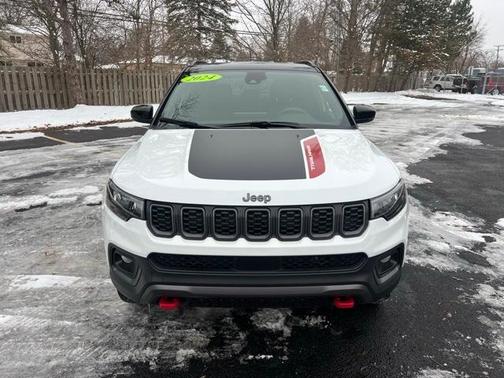 2024 Jeep Compass Trailhawk