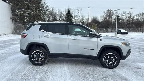 2026 Jeep Compass Trailhawk