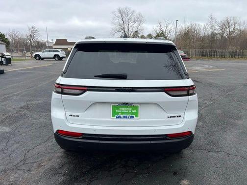 Bright White Clearcoat 2025 Jeep Grand Cherokee Limited