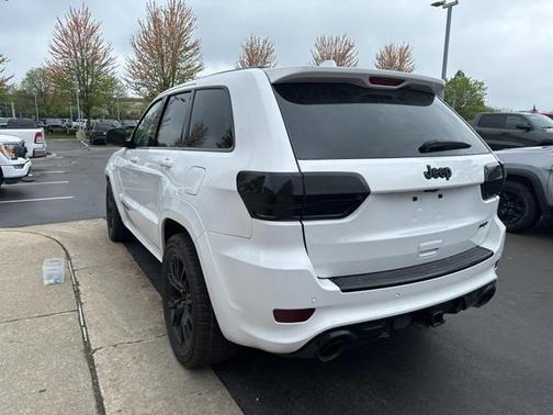 2016 Jeep Grand Cherokee SRT