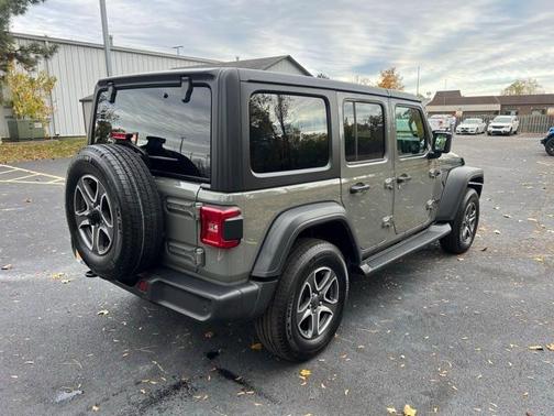 2023 Jeep Wrangler Sport