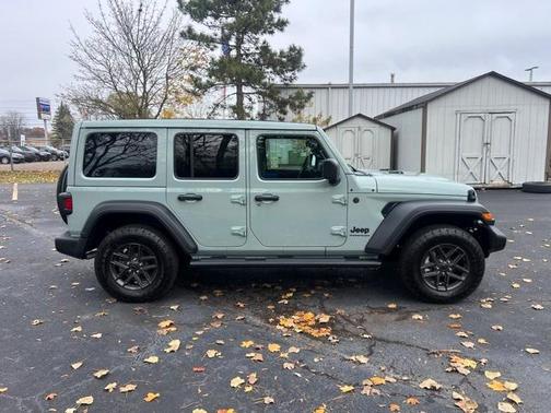 2024 Jeep Wrangler Sport