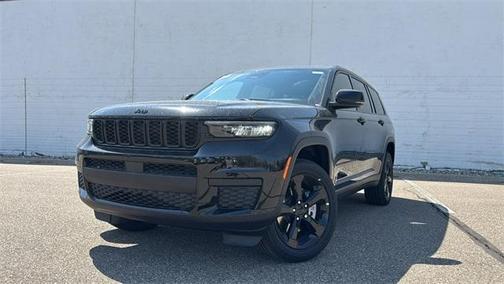 2025 Jeep Grand Cherokee L Laredo