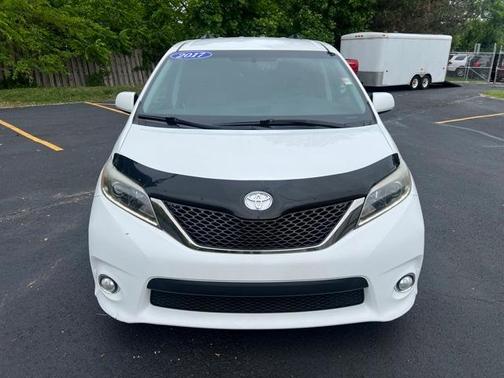 2017 Toyota Sienna L