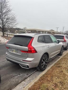 2025 Volvo XC60 B5 Plus