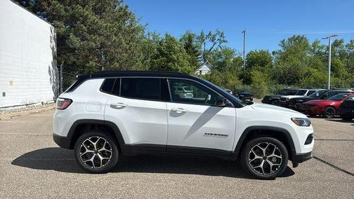 Bright White Clearcoat 2026 Jeep Compass Limited