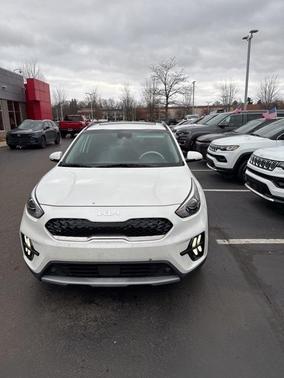 2022 Kia Niro Touring SE