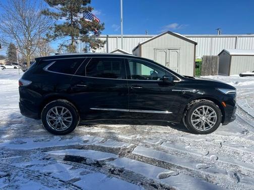 2022 Buick Enclave Premium
