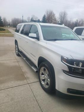 2019 Chevrolet Suburban LT