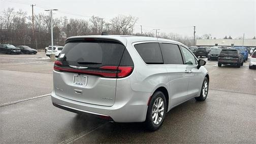 2026 Chrysler Pacifica Limited