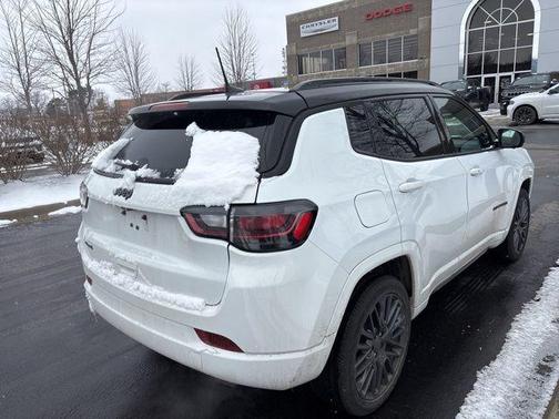 2022 Jeep Compass Altitude