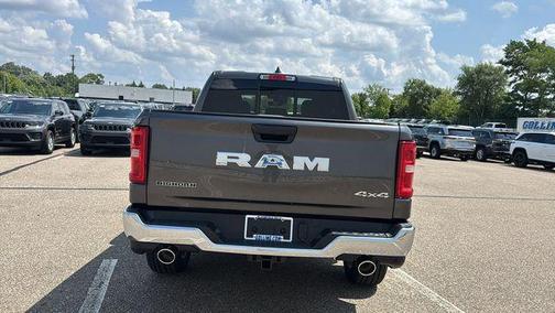 Granite Crystal Clearcoat Metallic 2026 RAM 1500 Big Horn/Lone Star