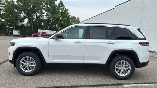 2025 Jeep Grand Cherokee Laredo X