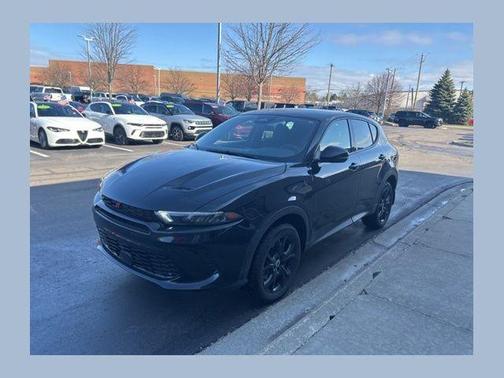 8 BALL 2024 Dodge Hornet GT