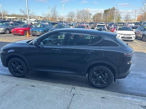 8 BALL 2024 Dodge Hornet GT