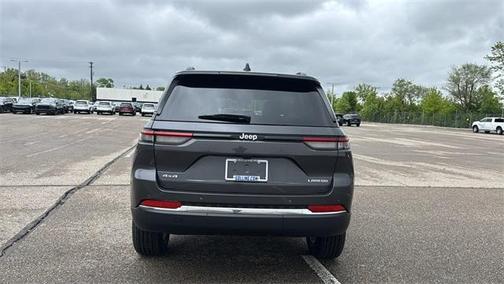 2025 Jeep Grand Cherokee Laredo X