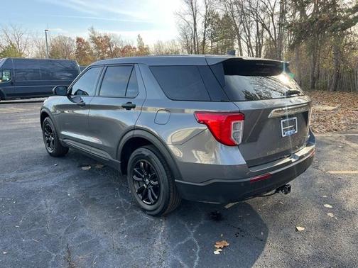 2021 Ford Explorer Base
