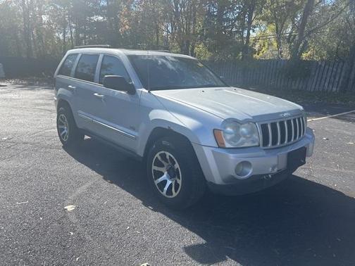 2006 Jeep Grand Cherokee Laredo