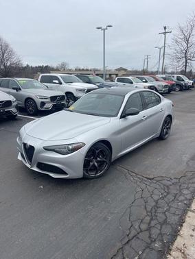 2019 Alfa Romeo Giulia Base