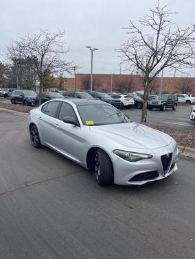 2019 Alfa Romeo Giulia Base