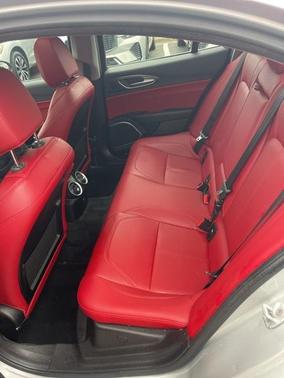 2019 Alfa Romeo Giulia Base