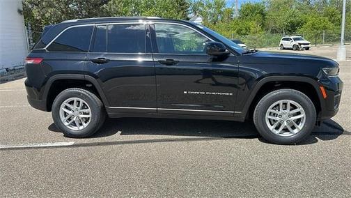 2025 Jeep Grand Cherokee Laredo X