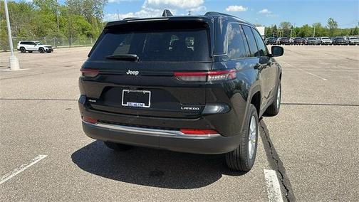 2025 Jeep Grand Cherokee Laredo X