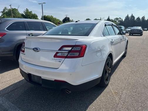 2018 Ford Taurus Limited