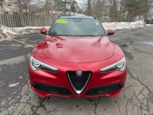 2019 Alfa Romeo Stelvio Ti Sport