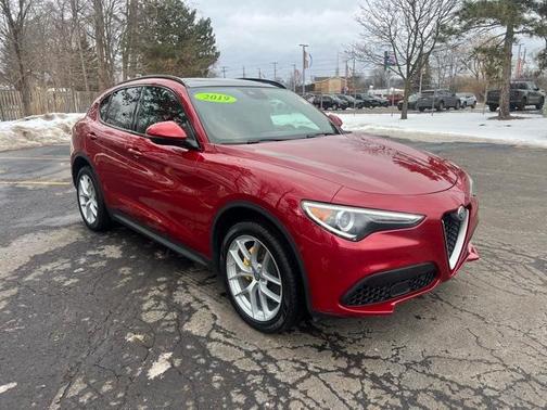 2019 Alfa Romeo Stelvio Ti Sport
