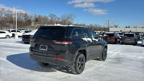 Diamond Black 2026 Jeep Grand Cherokee Limited