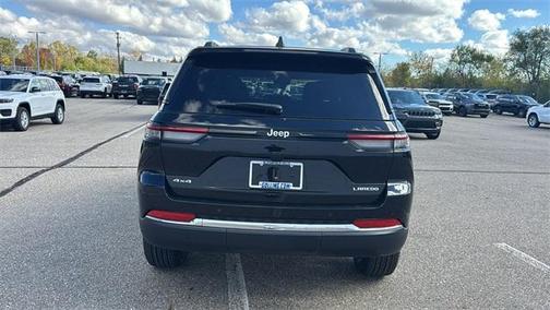 2025 Jeep Grand Cherokee Laredo X